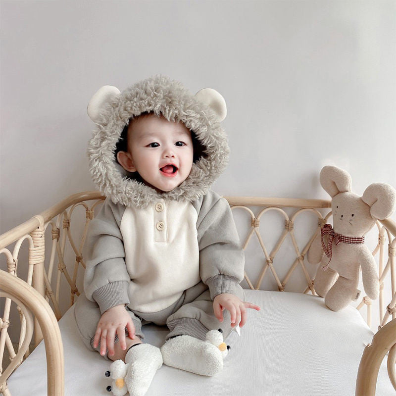 Newborn Lion tracksuit