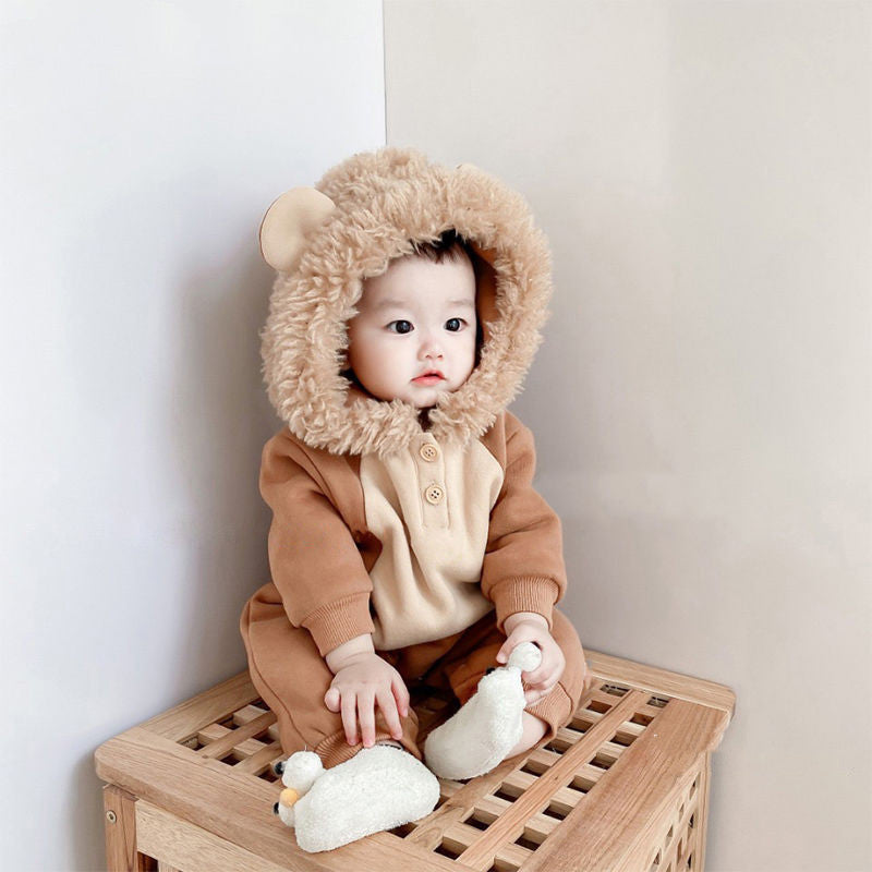 Newborn Lion tracksuit